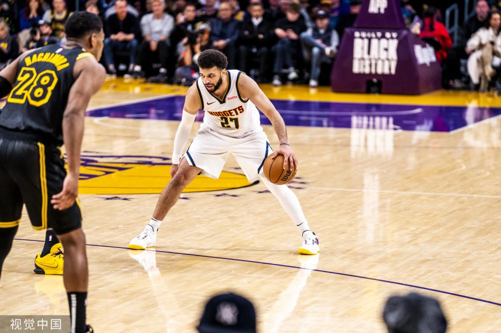 就凭借其扎 就凭借其扎